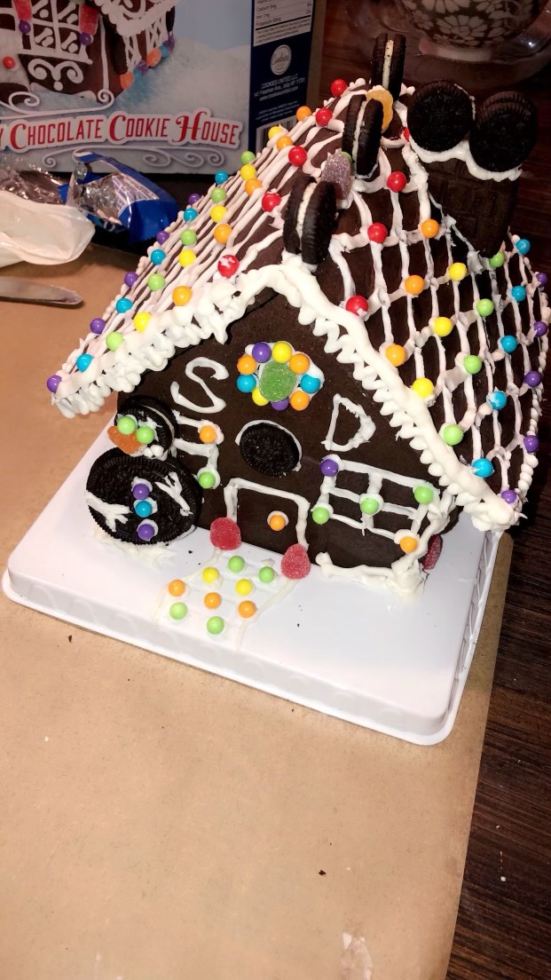 A gingerbread house built using the tips and tricks shown in this story. 
